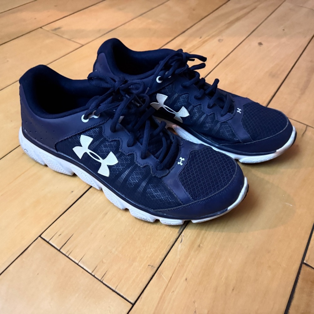 Under Armour Navy Blue Athletic Sneakers - Picture 2 of 7